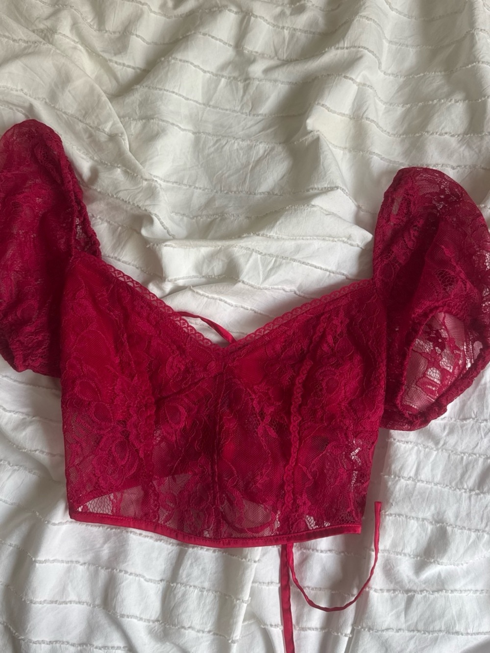urban outfitters Red Lace Cropped Puff Sleeve Top